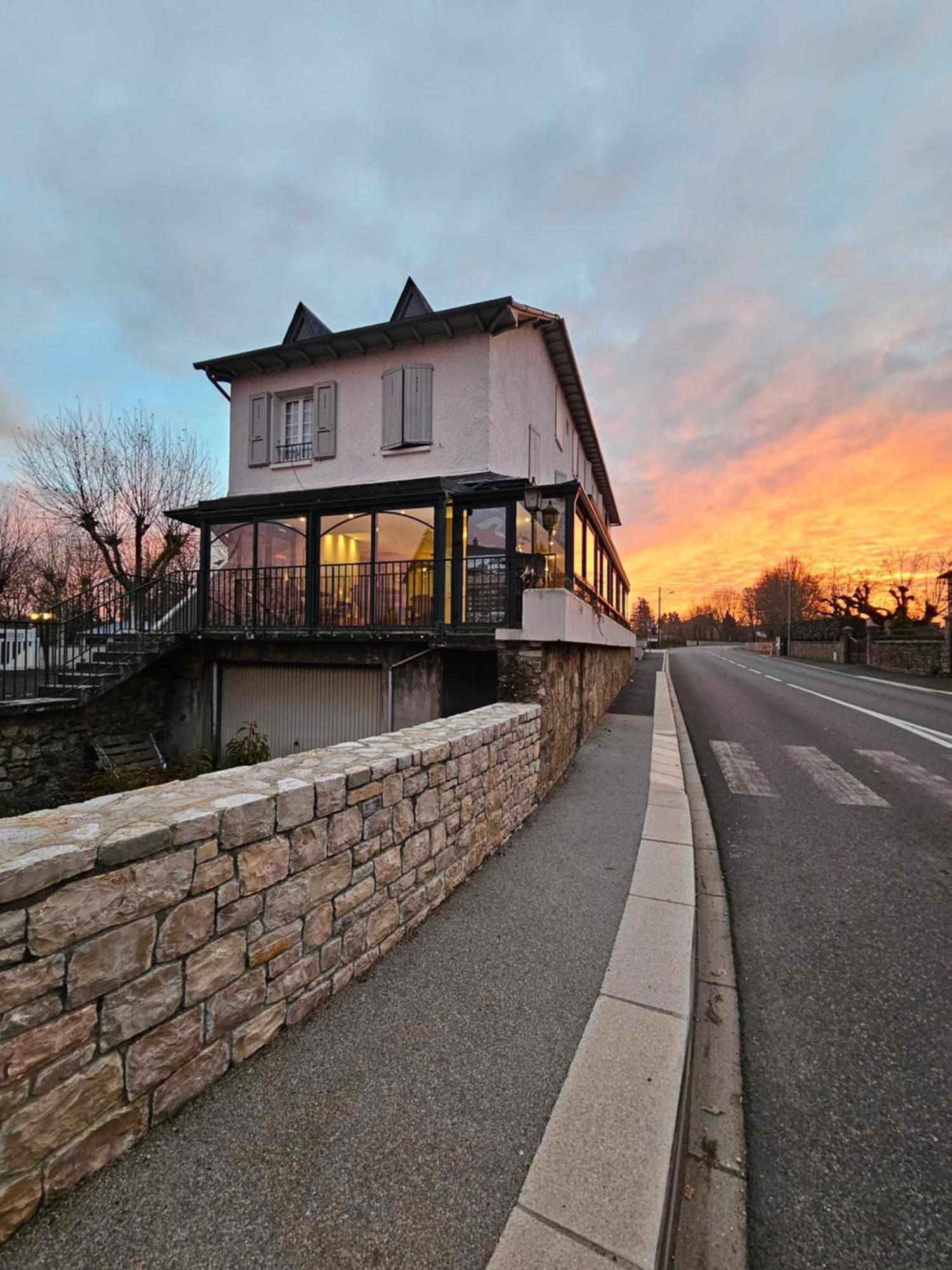 La Route D'Argent Hotel Bozouls ภายนอก รูปภาพ