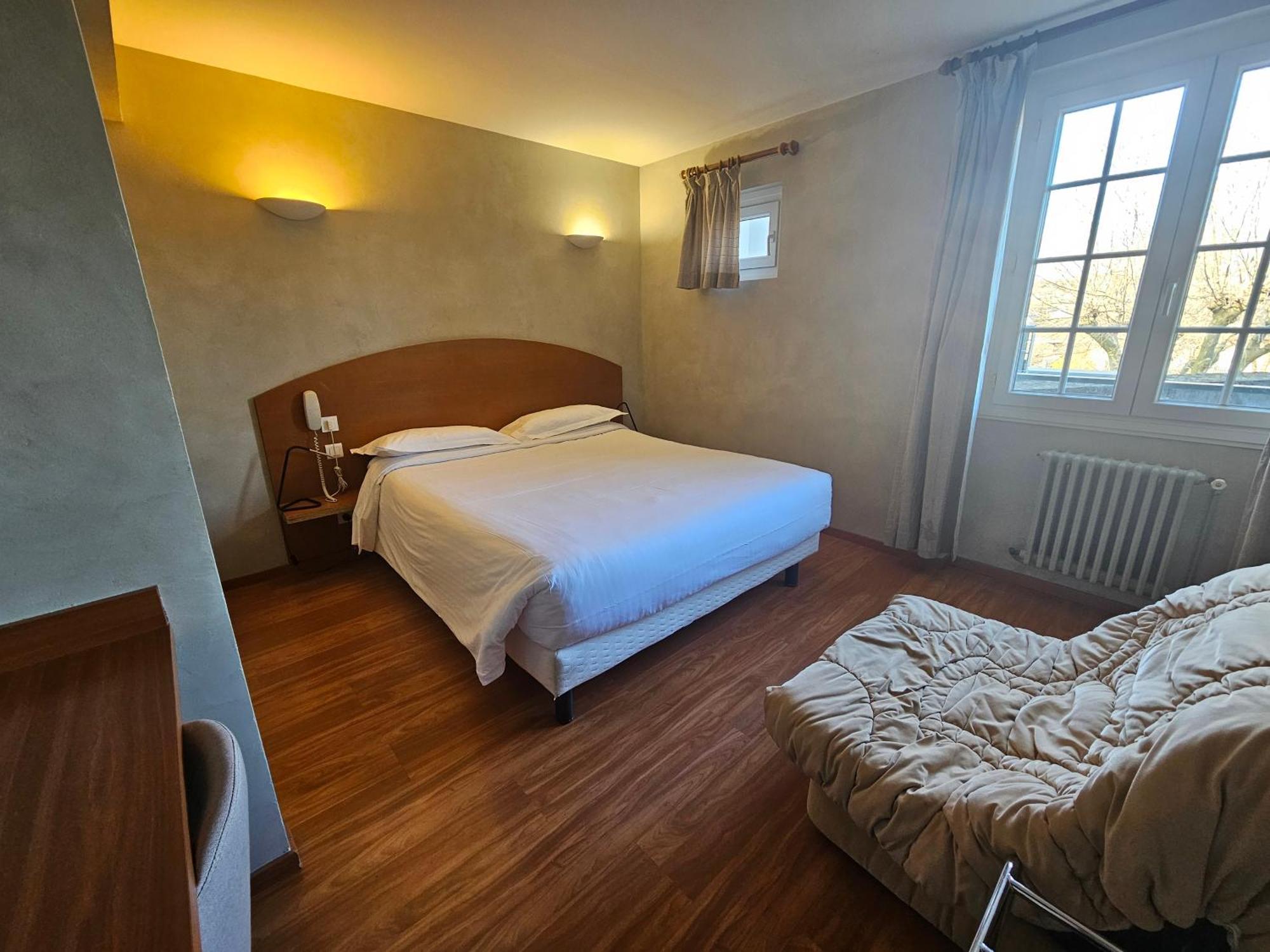 La Route D'Argent Hotel Bozouls ภายนอก รูปภาพ